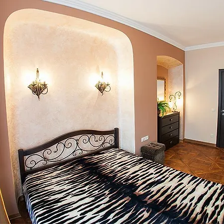 Rynok Square - The Heart Of * Lwów