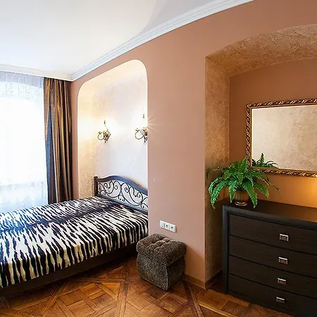 Rynok Square - The Heart Of * リヴィウ